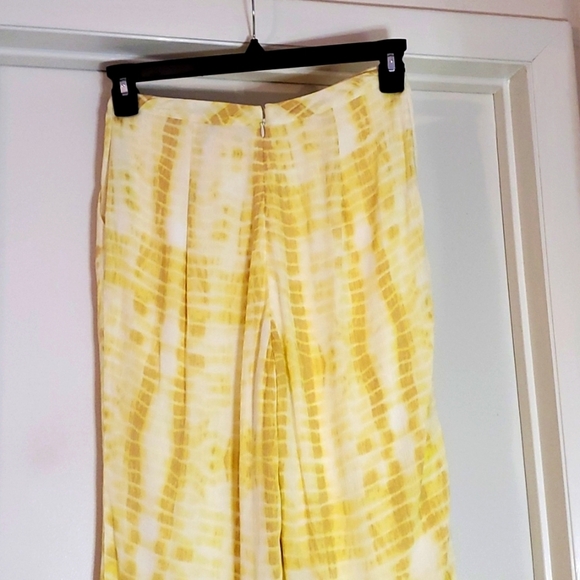 MARJORELLE REVOLVE Theo Tie Dye Yellow Flowy Crop Waist Tie Pants Sz XXS - Picture 5 of 7